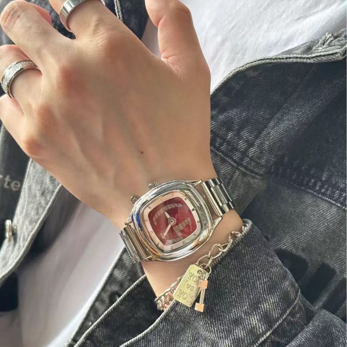 밀레니엄 레트로 스타일 남성용 시계 쿼츠 시계 30m  - Vintage Collectible Watches 리뷰 및 가격