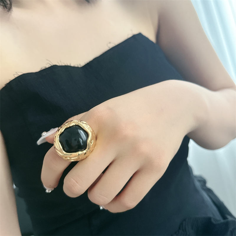XIALUOKE 여성을위한 빈티지 금속 기하학 중공 라 - Vintage Collectible Item 리뷰 및 가격